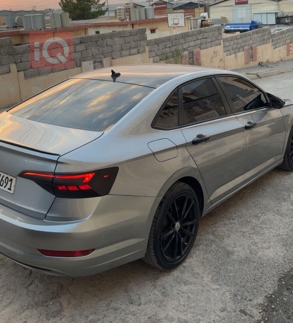 ڤۆڵکسواگن جێتا